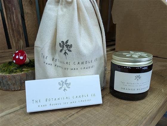 Orange Blosson Botanical candles gift set